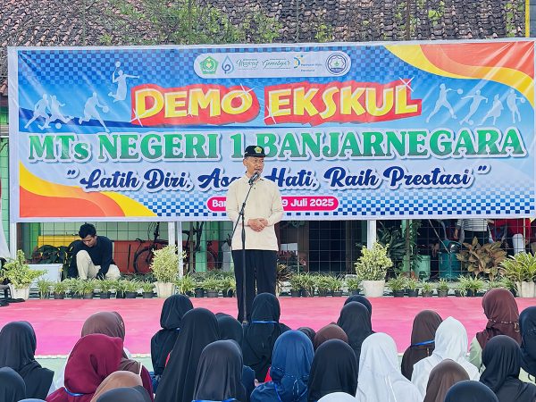 Daftar Ekstrakurikuler MTs Negeri 1 Banjarnegara Daftar Ekstrakurikuler MTs Negeri 1 Banjarnegara