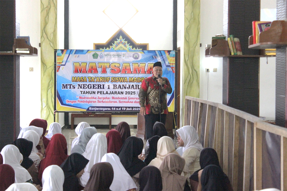 Mengenal Lebih Dekat Sarana dan Prasarana, Edukasi Bermakna di Hari Ketiga Matsama MTs Negeri 1 Banjarnegara Mengenal Lebih Dekat Sarana dan Prasarana, Edukasi Bermakna di Hari Ketiga Matsama MTs Negeri 1 Banjarnegara