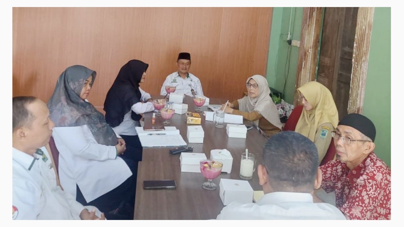 Kepala MTs Negeri 1 Banjarnegara Hadiri Rapat Koordinasi Persiapan RAT Koperasi Tenteram