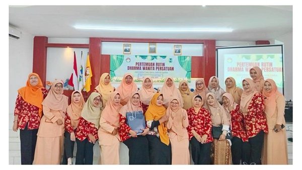 MTs Negeri 1 Banjarnegara Aktif Berpartisipasi dalam Pertemuan Dharma Wanita Persatuan Kecamatan Banjarnegara