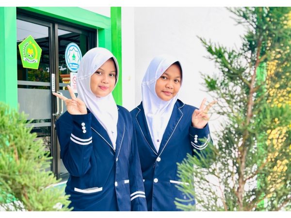 Tim Riset MTs Negeri 1 Banjarnegara Raih Juara 2 Nasional Lomba Karya Tulis Ilmiah MARCO 4