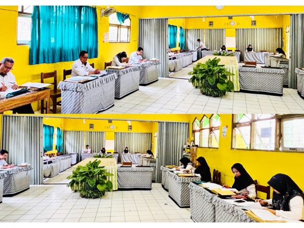 Koreksi Bersama Hasil Ujian Madrasah MTs Negeri 1 Banjarnegara Berlangsung Tertib dan Penuh Tanggung Jawab
